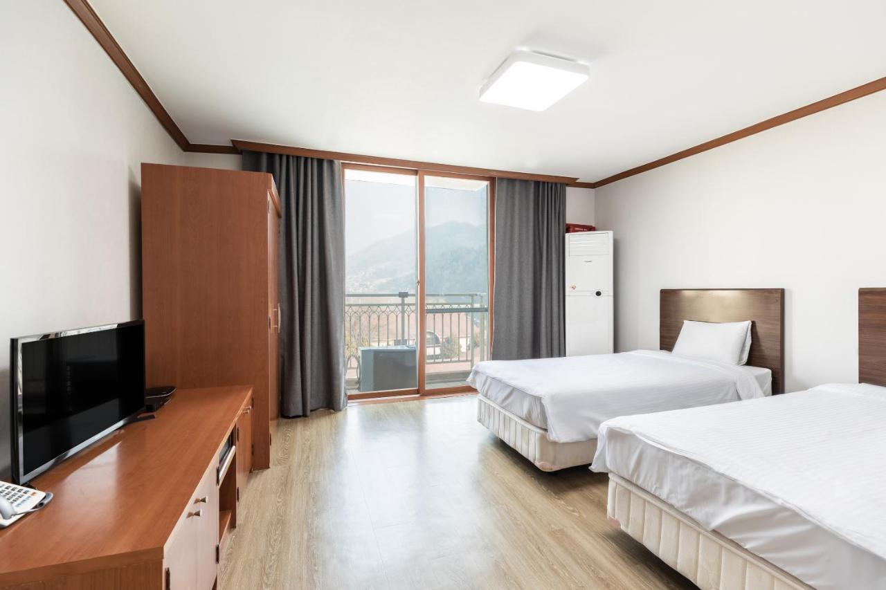 Kensington Resort Gapyeong Exterior photo